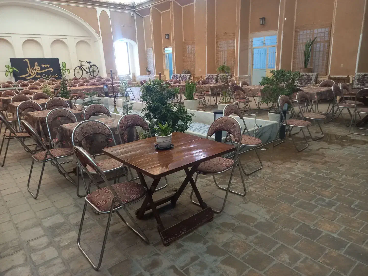 خانه سنتی رزوروزانه باتمام امکانات|اجارهٔ کوتاهمدت ویلا و باغ|یزد, |دیوار