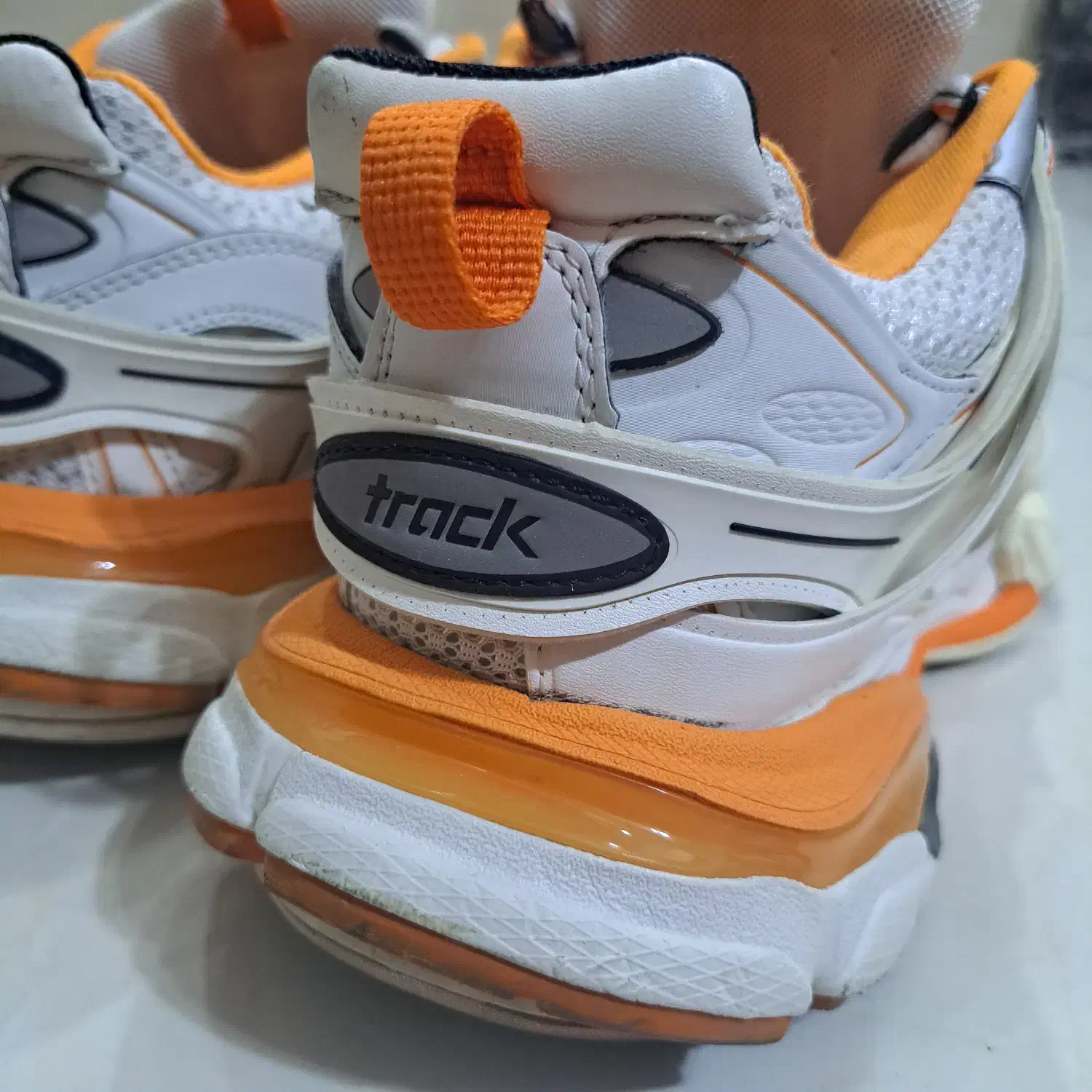 کفش اصلی بالانسیاگا ۴۰ مردانه|کیف، کفش، کمربند|شیراز, شهرک ترکان|دیوار