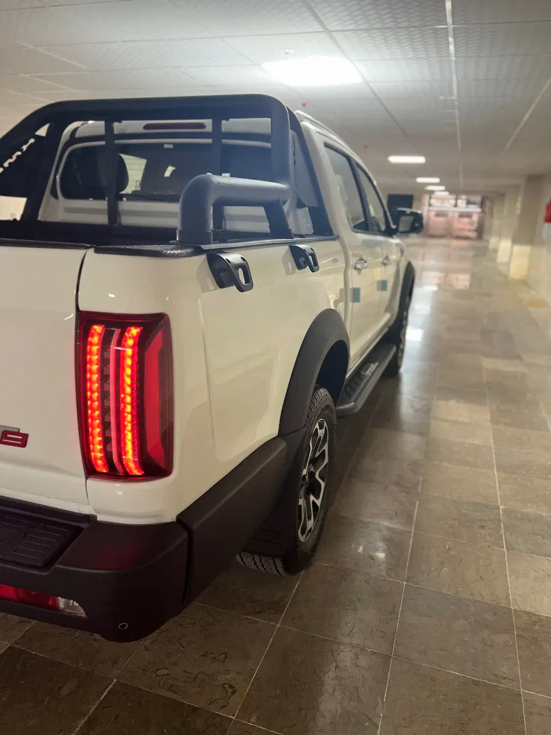 T9 کی ام سی|خودرو سواری و وانت|محمدشهر, محمدشهر|دیوار