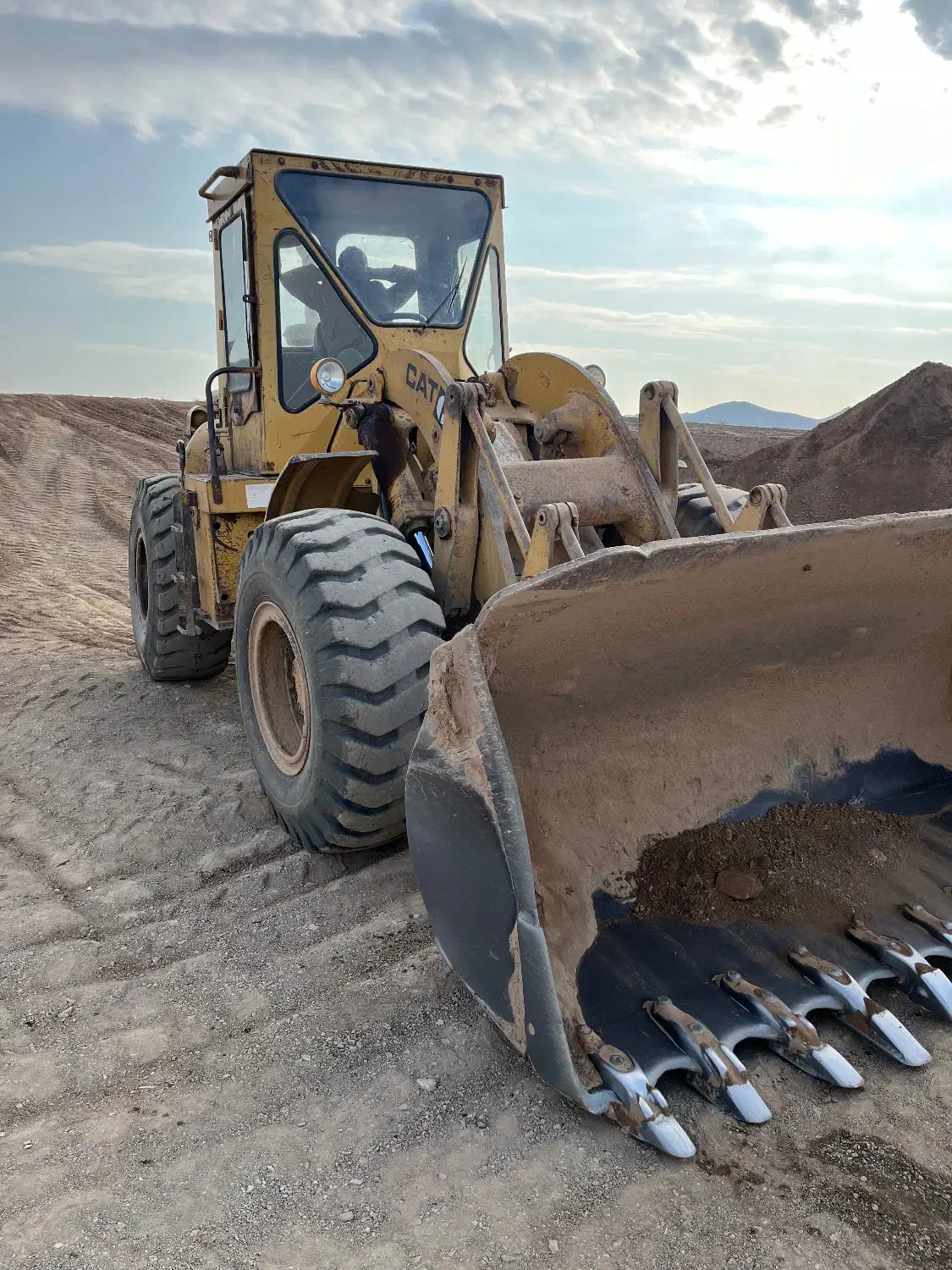 راننده لودر 950|استخدام حمل و نقل|قم, پردیسان|دیوار