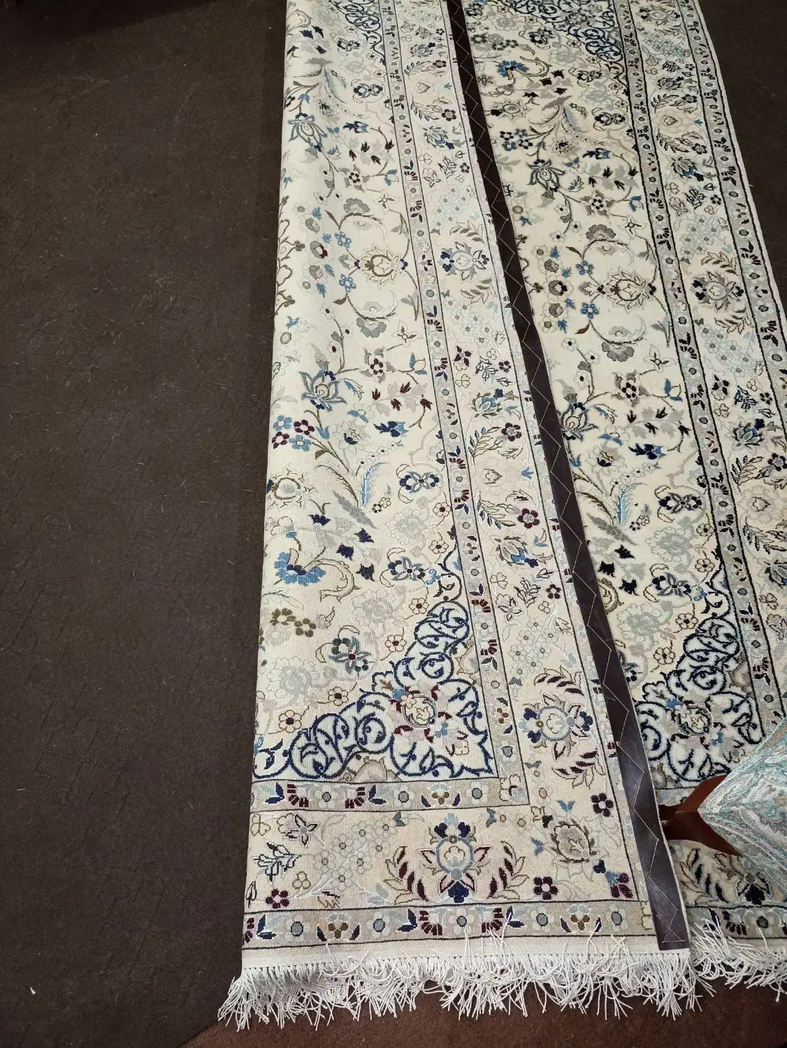 فرش دستباف گل ابریشم نائین ۹لا|فرش|خرمآباد, |دیوار