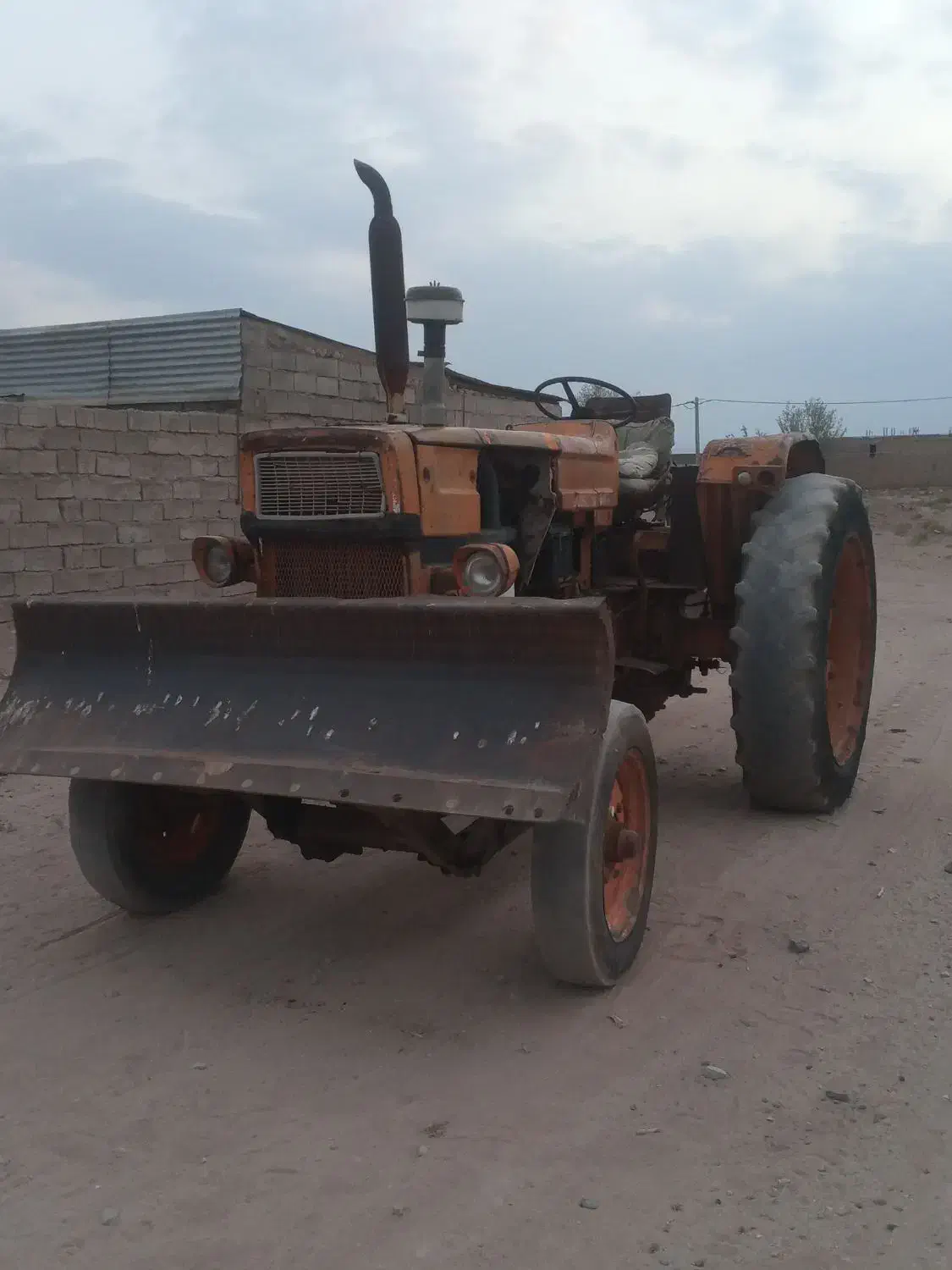 فروش تراکتور|خودرو سنگین|بردسیر, |دیوار