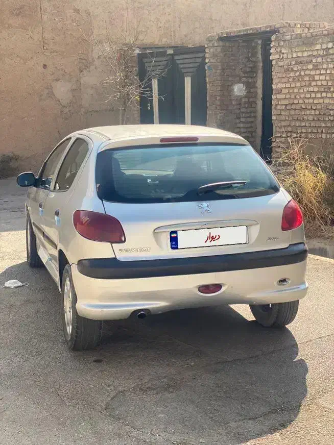 206|خودرو سواری و وانت|شیراز, فرگاز|دیوار