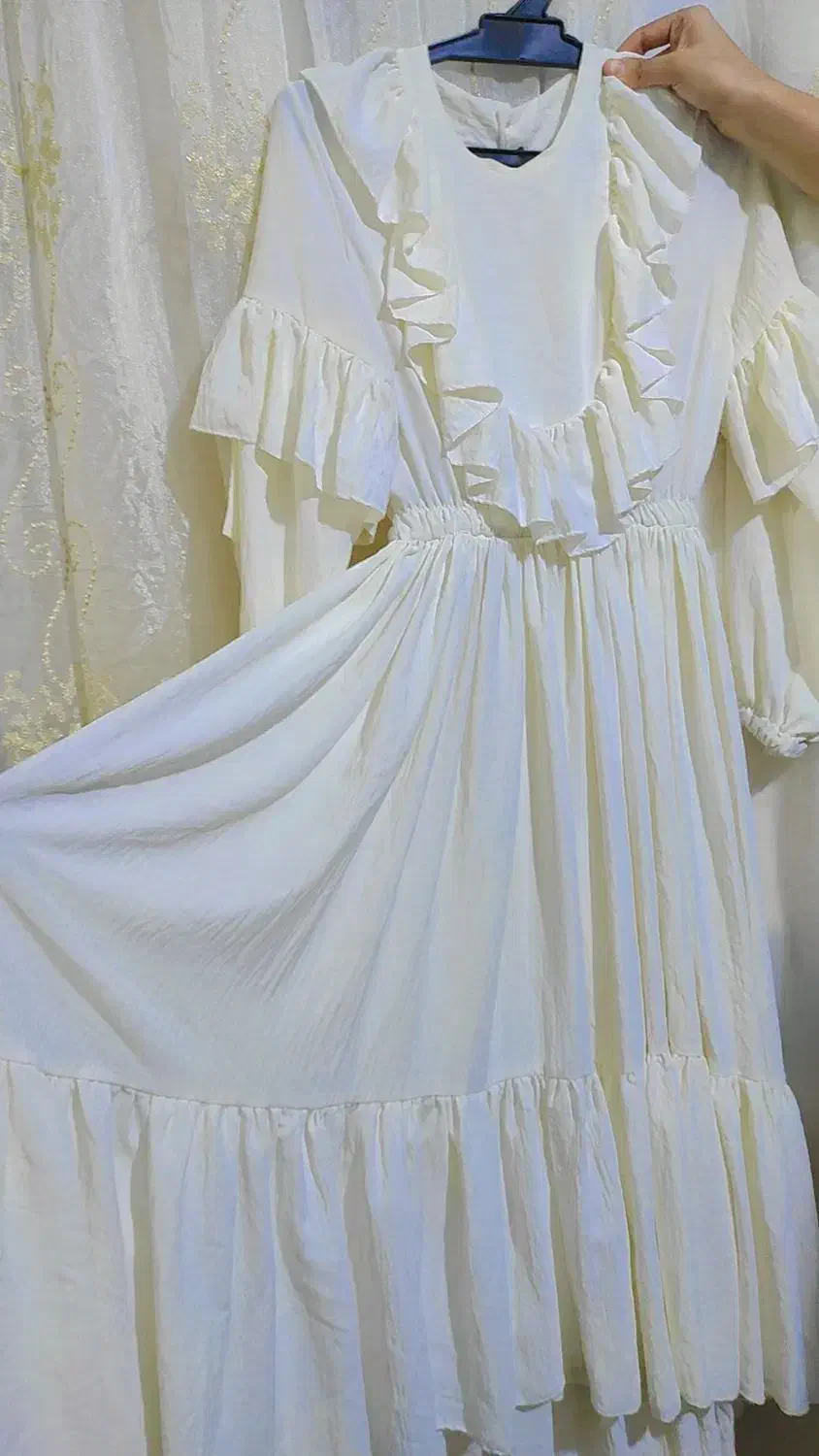 لباس سفید بلند|لباس|گرگان, |دیوار