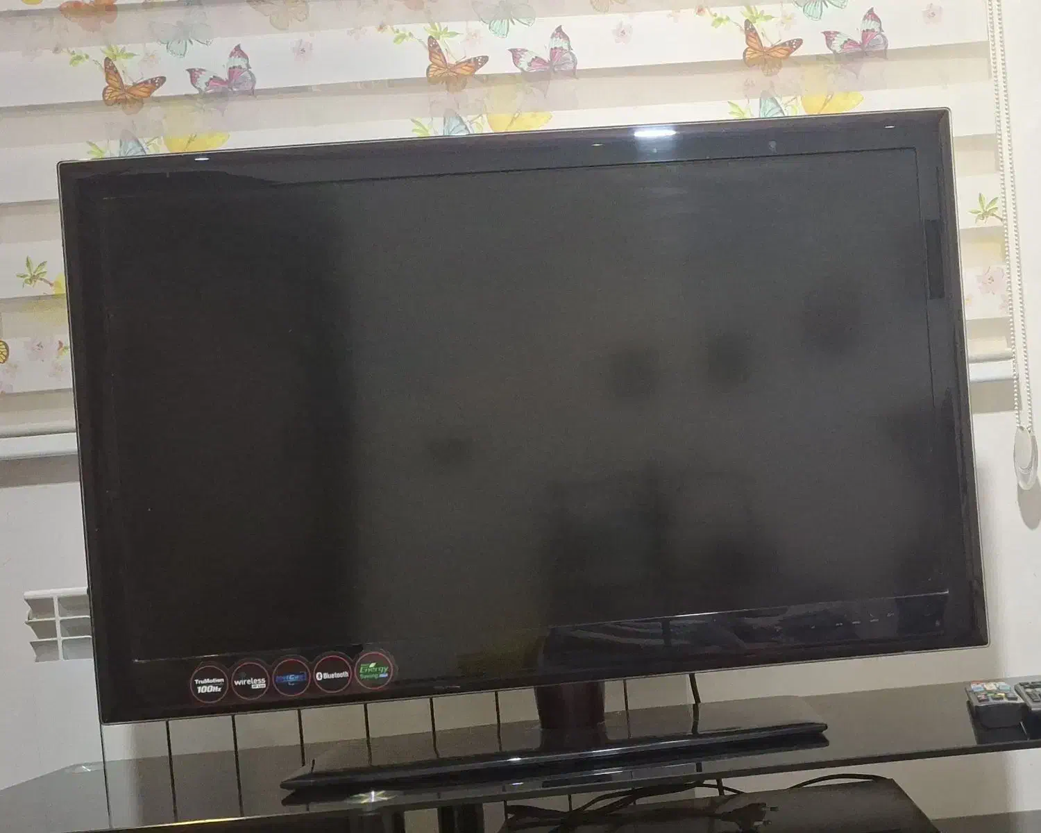 تلویزیون و پرژکتور|تلویزیون و پروژکتور|رشت, دیلمان|دیوار