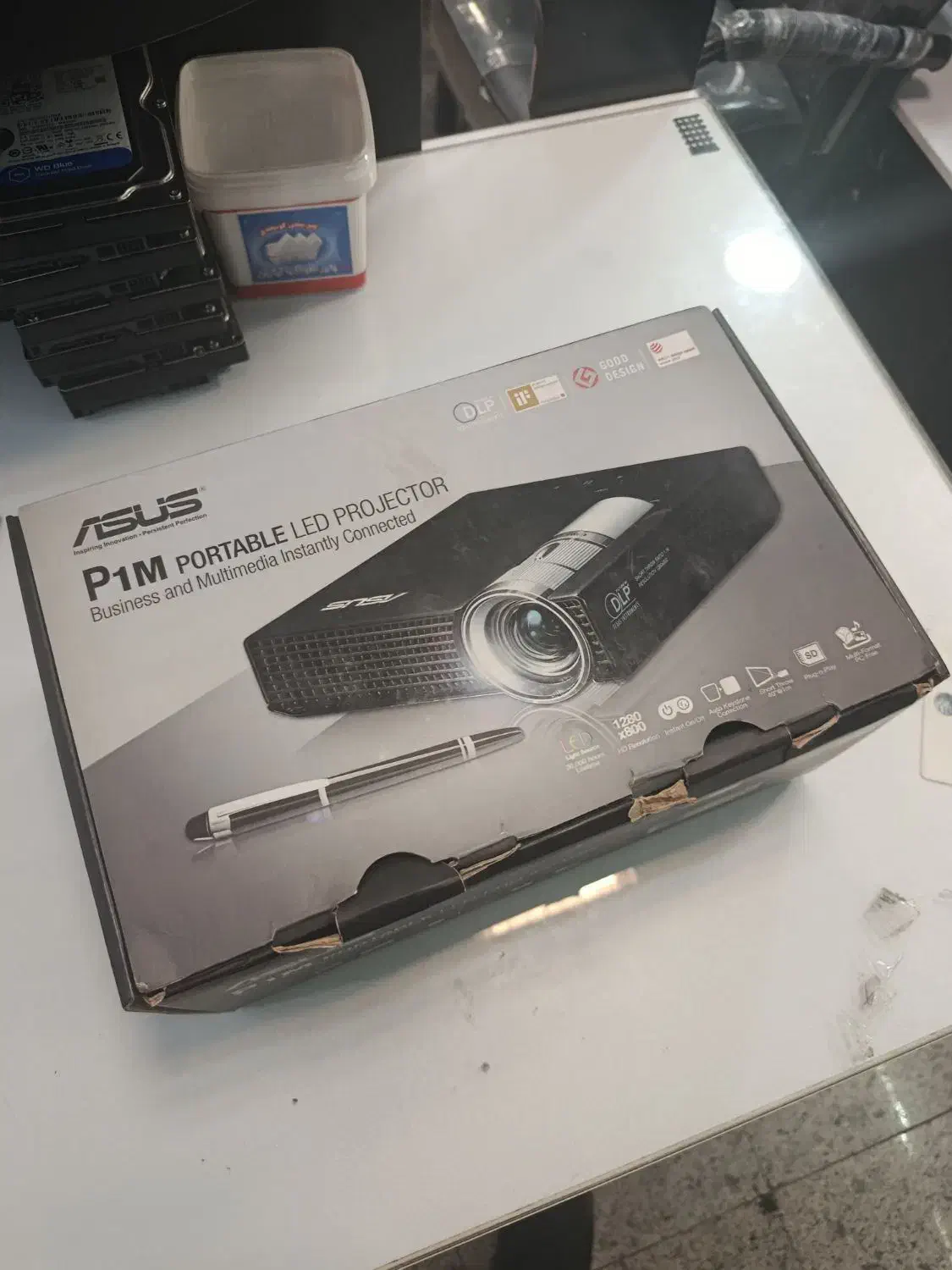 ویدئو پروژکتور ایسوس|تلویزیون و پروژکتور|تهران, فلسطین (میدان انقلاب)|دیوار