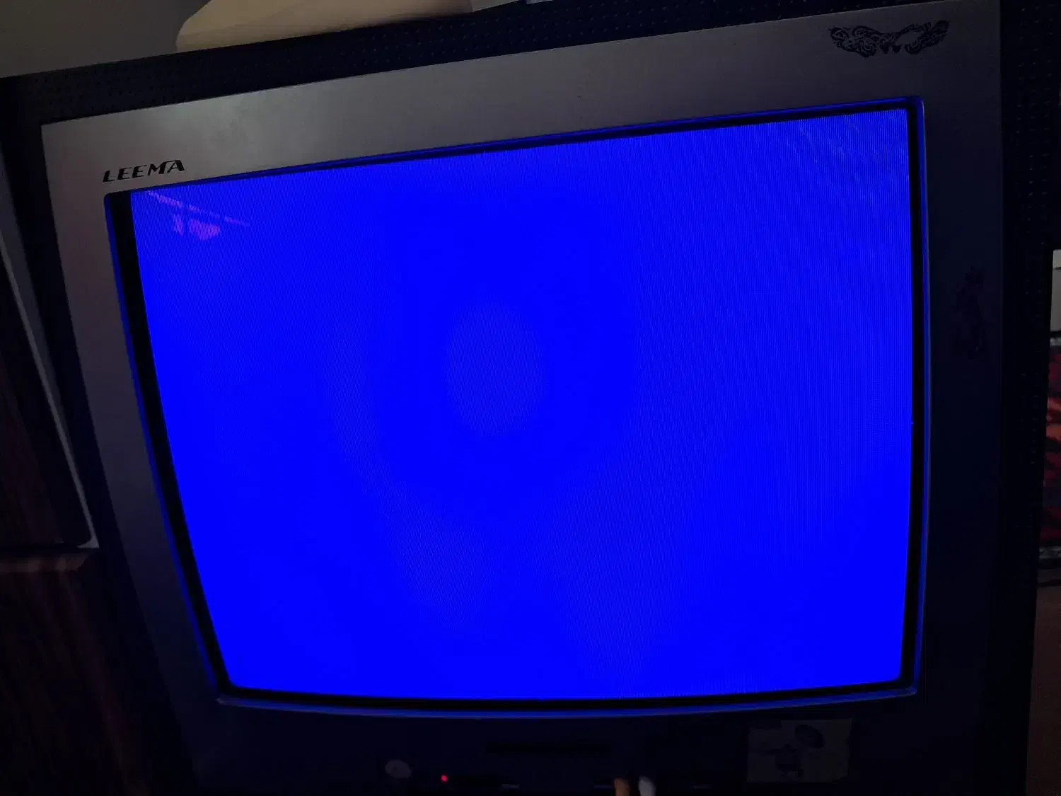 تلویزیون ۲۱سالم|تلویزیون و پروژکتور|زابل, |دیوار