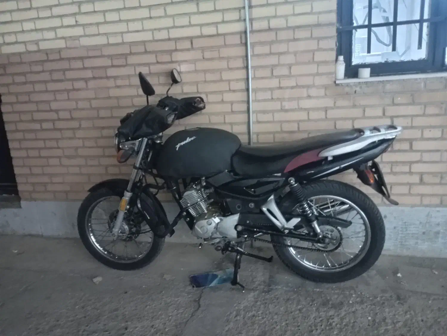 موتور طرح پالس معاوضه با هرچیزی که به کارم بیاد|موتورسیکلت|شریفآباد, |دیوار