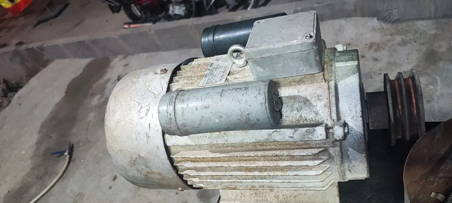 دینام بالابر دینام ۳ اسب|ماشین‌آلات صنعتی|قم, علی آباد سعدگان|دیوار