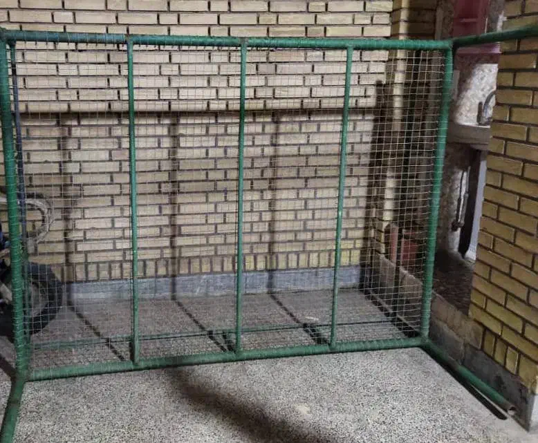 تخت آهنی نونو|تخت و سرویس خواب|شیبکوه (فارس), |دیوار