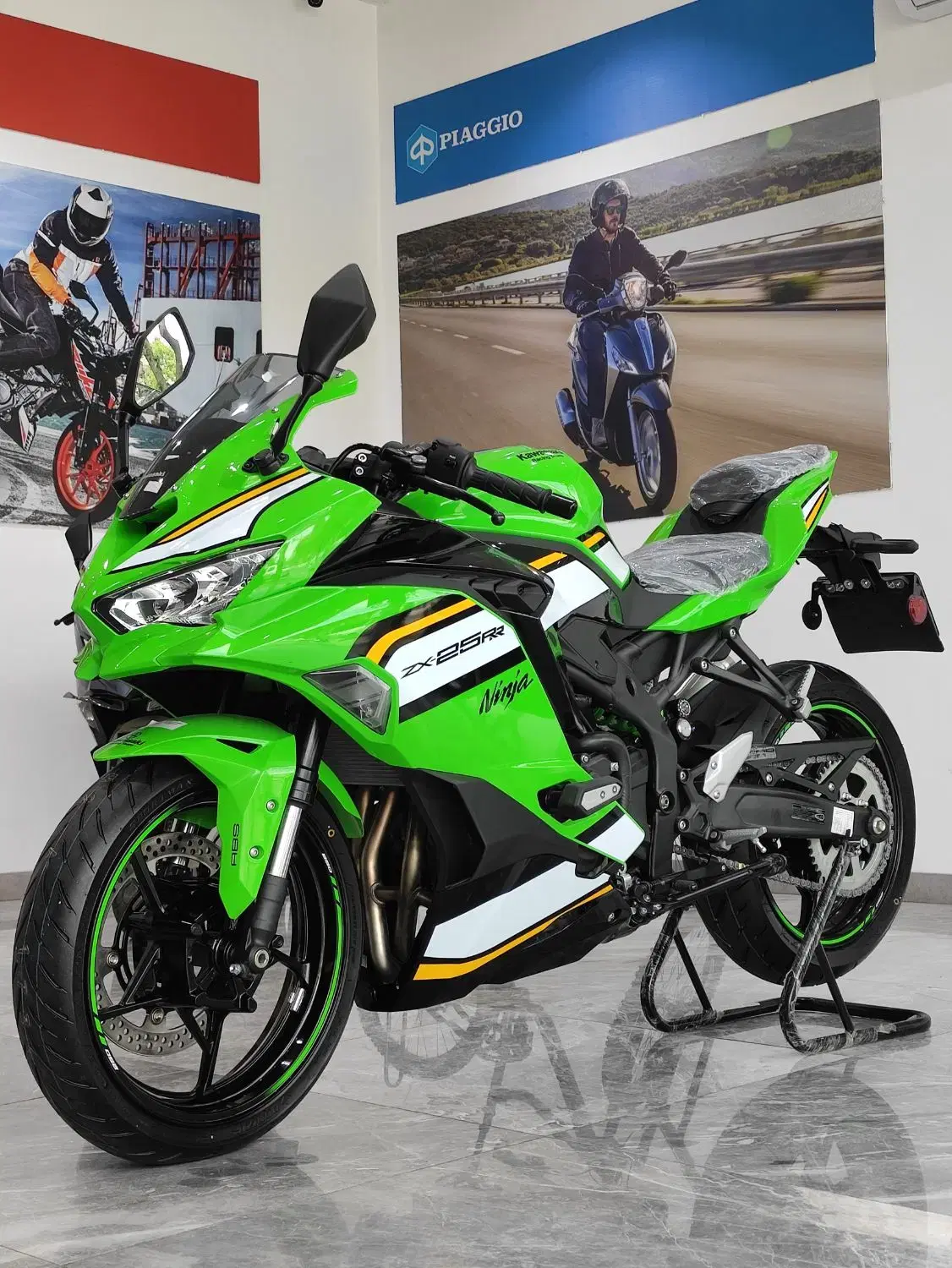 ZX-25RR ۱۴۰۵ new|موتورسیکلت|اصفهان, سرتاوه|دیوار
