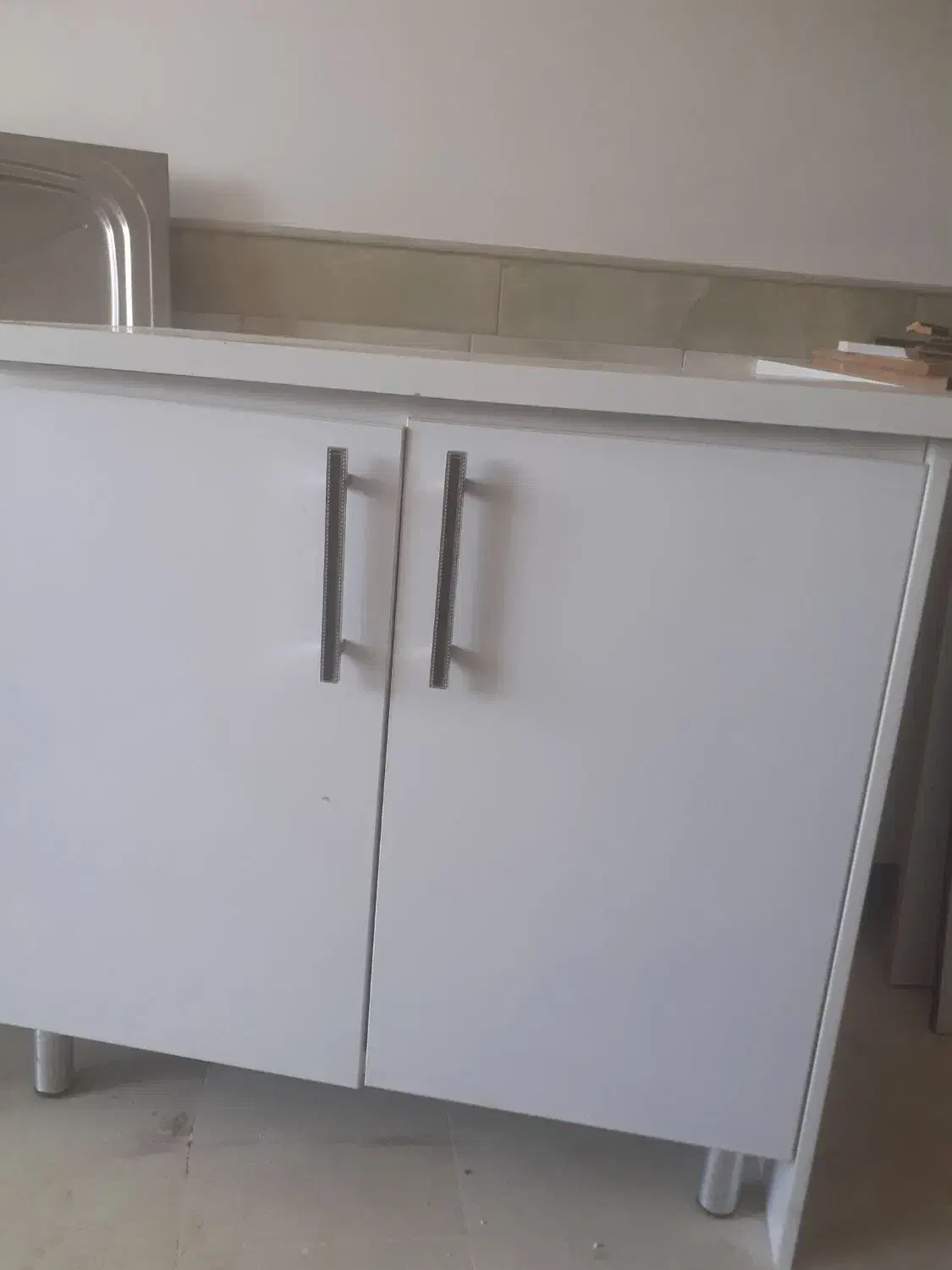 کابینت|آبچکان و نظمدهنده ظروف|قم, قلعه کامکار|دیوار