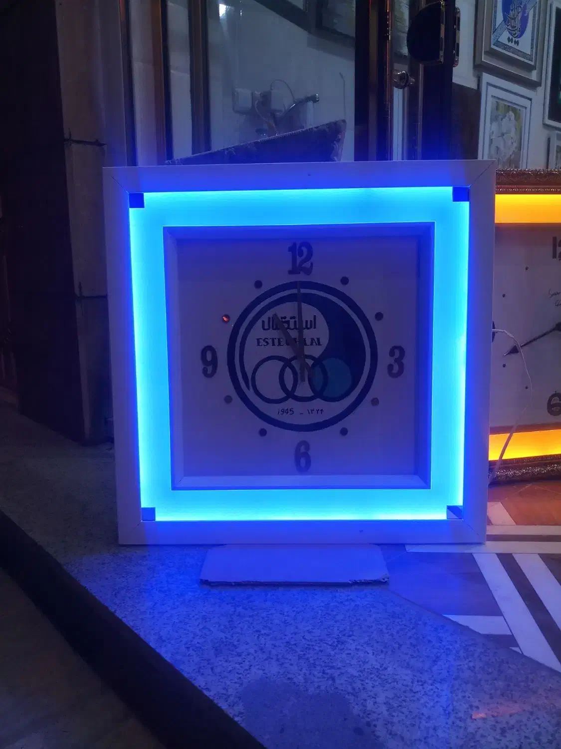 تولیدی انواع ساعت دیواری رومیزی در سایزهای مختلف..|ساعت دیواری و تزئینی|لردگان, |دیوار