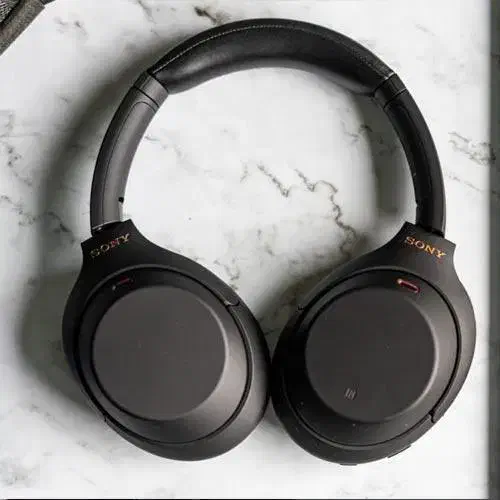 هدفون سونی WH-1000XM4|لوازم جانبی موبایل و تبلت|قم, پردیسان|دیوار