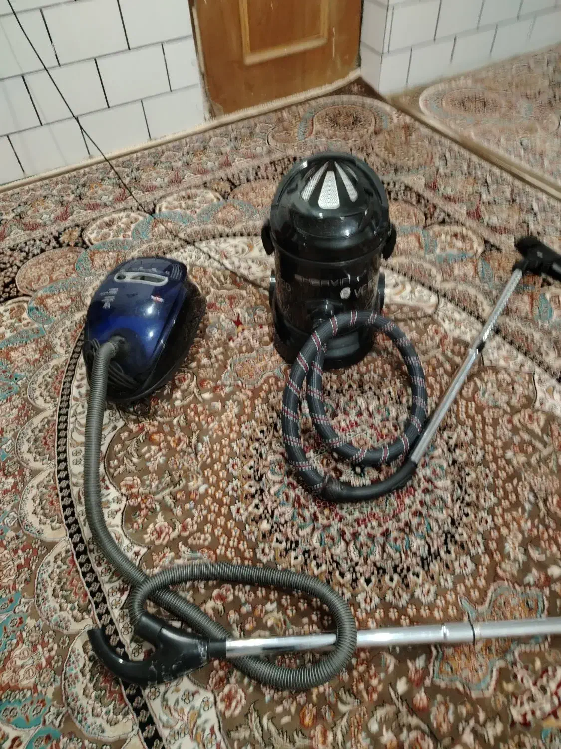 دو عدد جارو برقی|جاروبرقی، جارو شارژی، بخارشو|شهرکرد, |دیوار