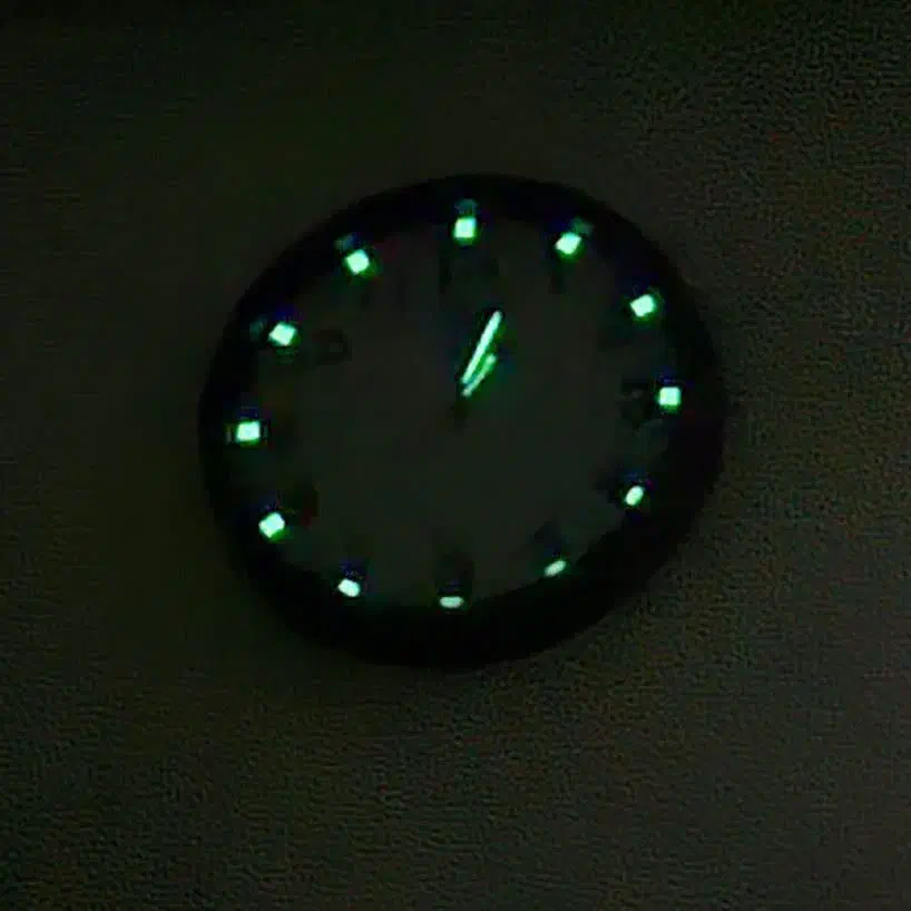 ساعت دیواری سیتیزن (شبنما) آکبند روانگرد بیصدا|ساعت دیواری و تزئینی|تبریز, |دیوار