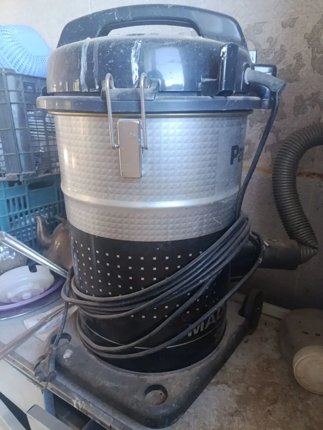 جارو برقی نو نو استفاده نشده|جاروبرقی، جارو شارژی، بخارشو|فیروزآباد (آذربایجان), |دیوار