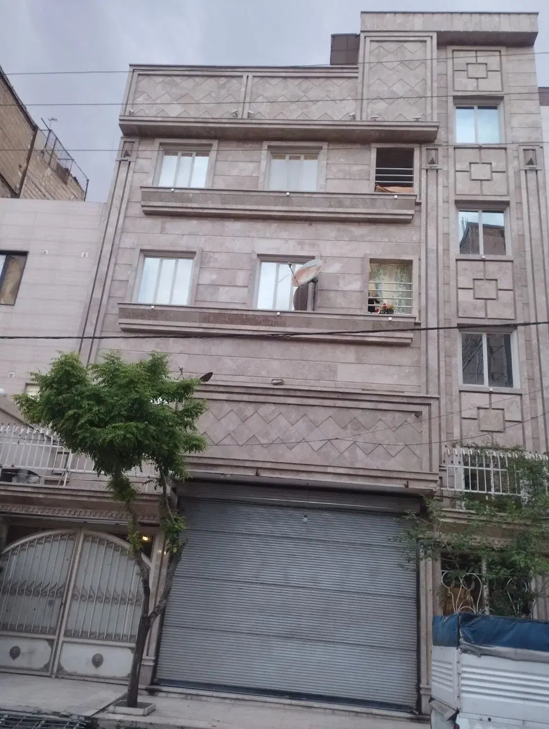 فروش آپارتمان ۱۰۶ متری ۲ خوابه طبقه ۱ در نصیرشهر|فروش آپارتمان|رباط‌کریم, نصیرشهر|دیوار
