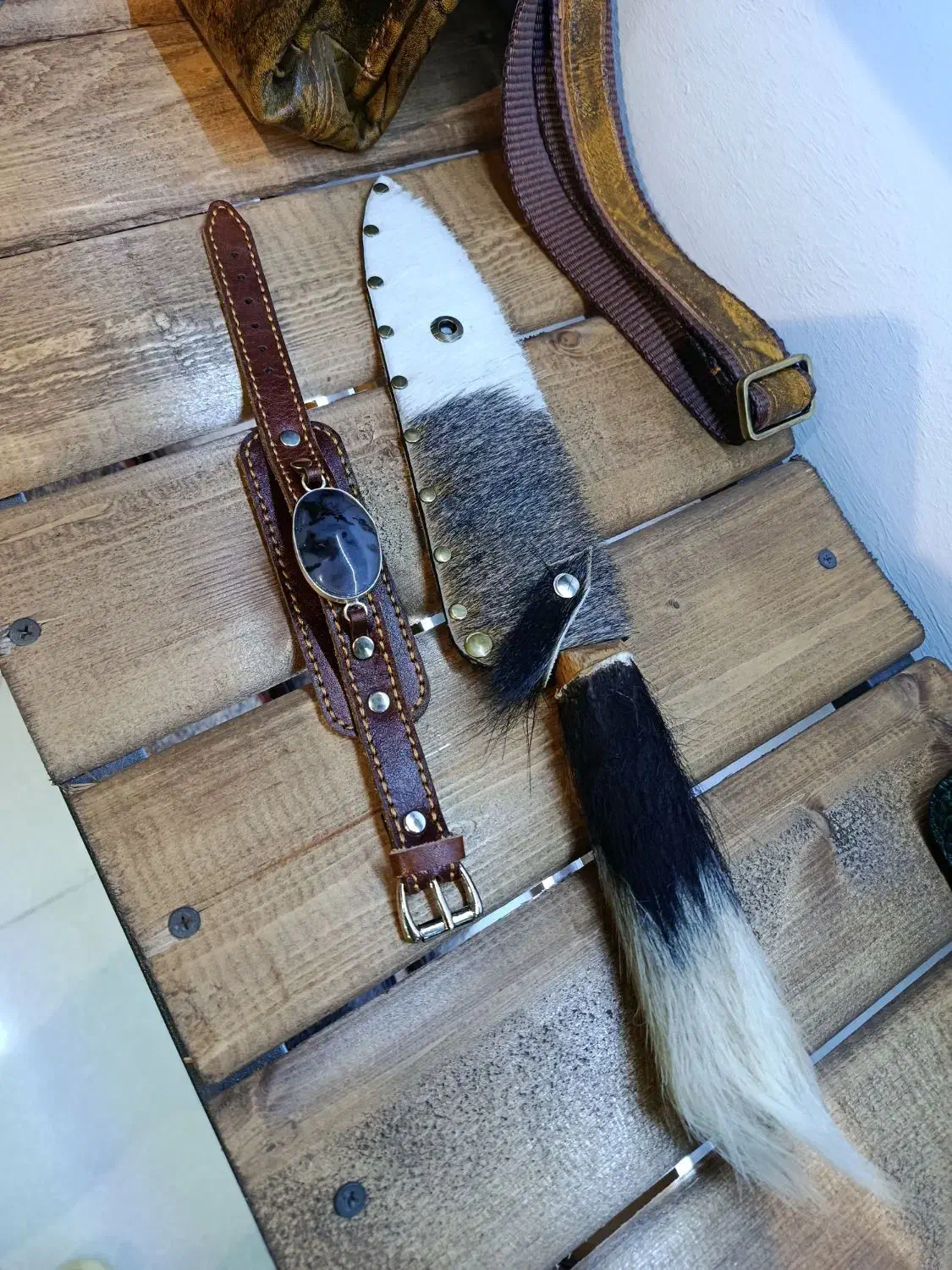 چرم طبیعی دست دوز ضمانتی|کیف، کفش، کمربند|رفسنجان, |دیوار