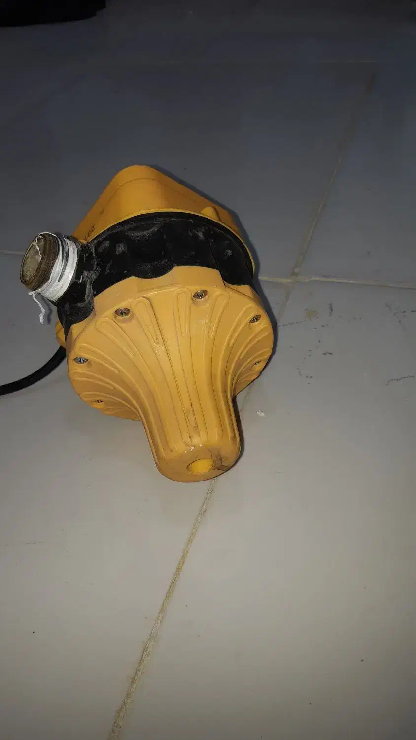 اوتوماتیک پمپ آب درحدنو یک سرکارمیکن وآچار|آبگرمکن، پکیج، شوفاژ|کارون, |دیوار