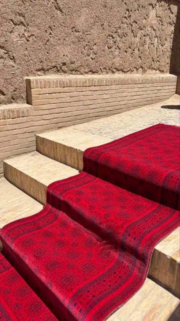 فرش۷۰۰شانه بلوچی|فرش|تبریز, |دیوار