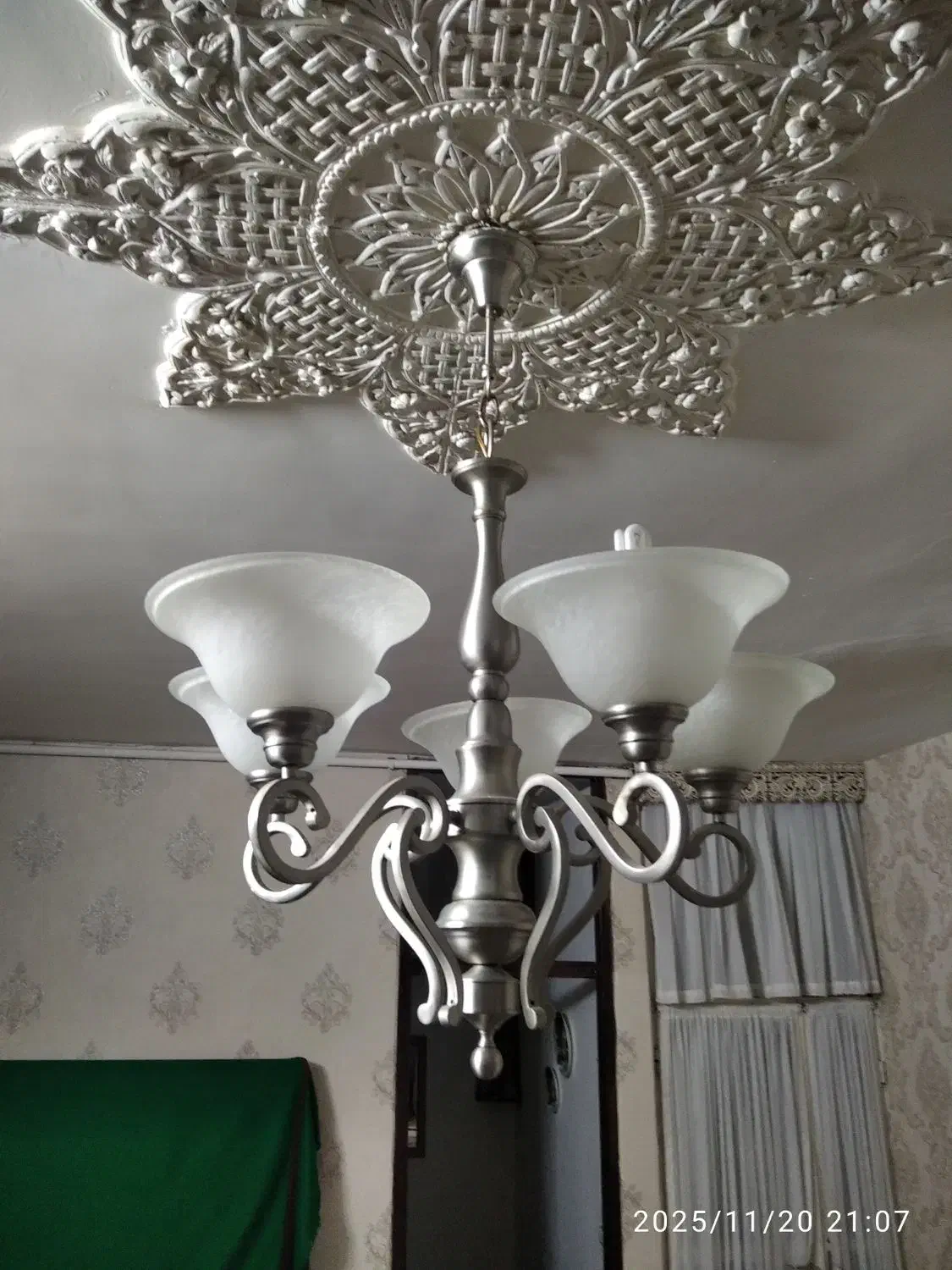 فروش لوستر|لوستر و چراغ آویز|خرم‌آباد, |دیوار