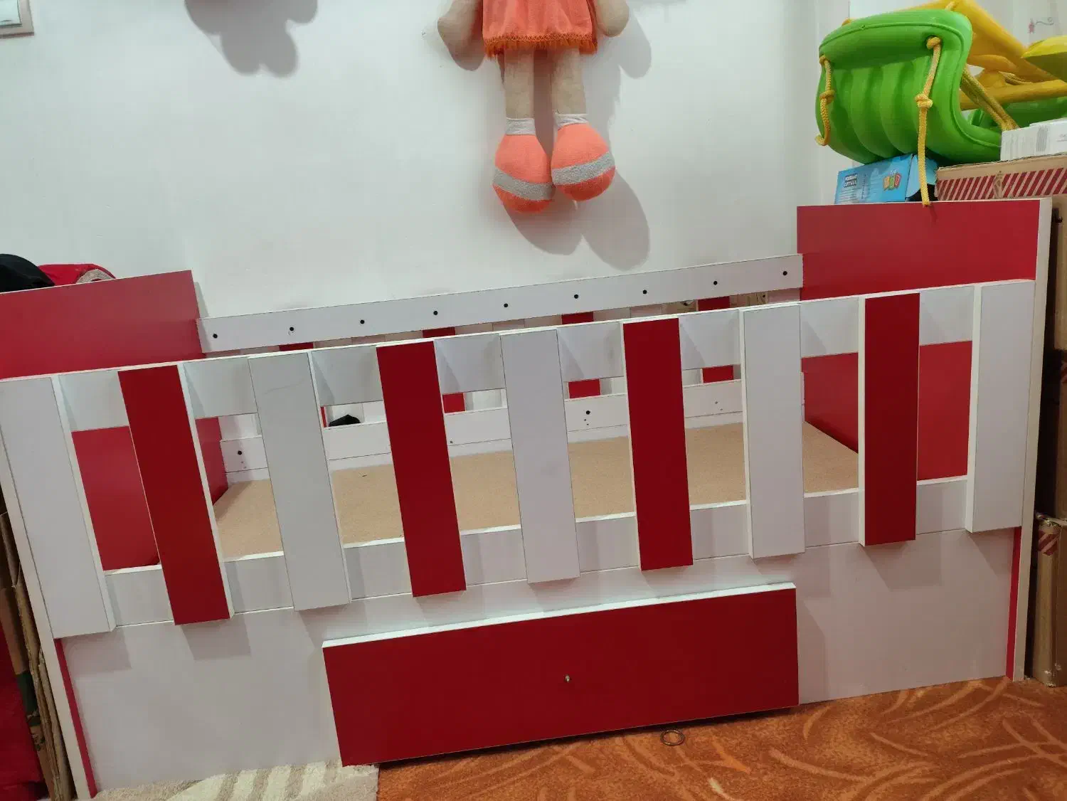 تخت کودک|تخت و صندلی بچه|اردبیل, |دیوار