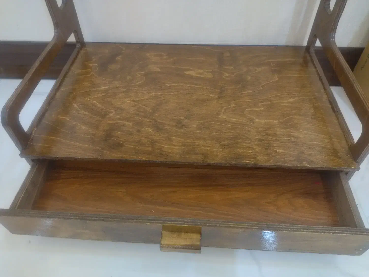 استند خیلی زیبا برای کافی بار|بوفه، ویترین، کنسول|مشهد, طلاب|دیوار