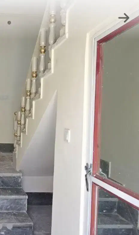 در الومینیومی در حد نو ۴میلیون و پانصد|مصالح و تجهیزات ساختمان|مراغه, |دیوار