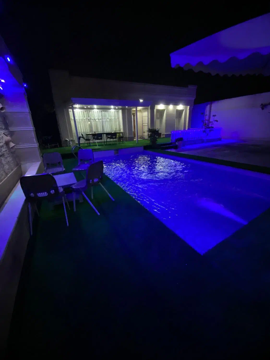 اجاره روزانه ویلا استخر آبگرم وسایل بازی خوشنام|اجارهٔ کوتاه‌مدت ویلا و باغ|فردیس, شهرک ناز|دیوار