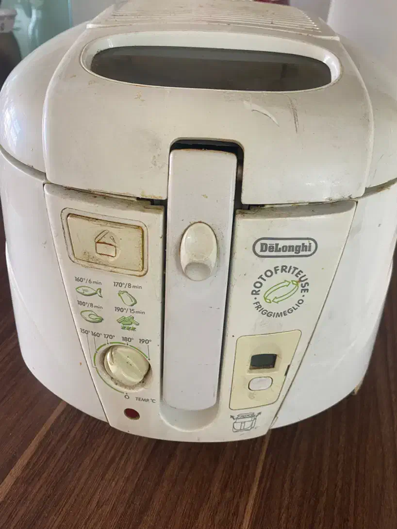 سرخ کن اصلی دلونگی(نیازبه سرویس)|اجاق گاز و لوازم برقی پخت‌وپز|رودهن, |دیوار