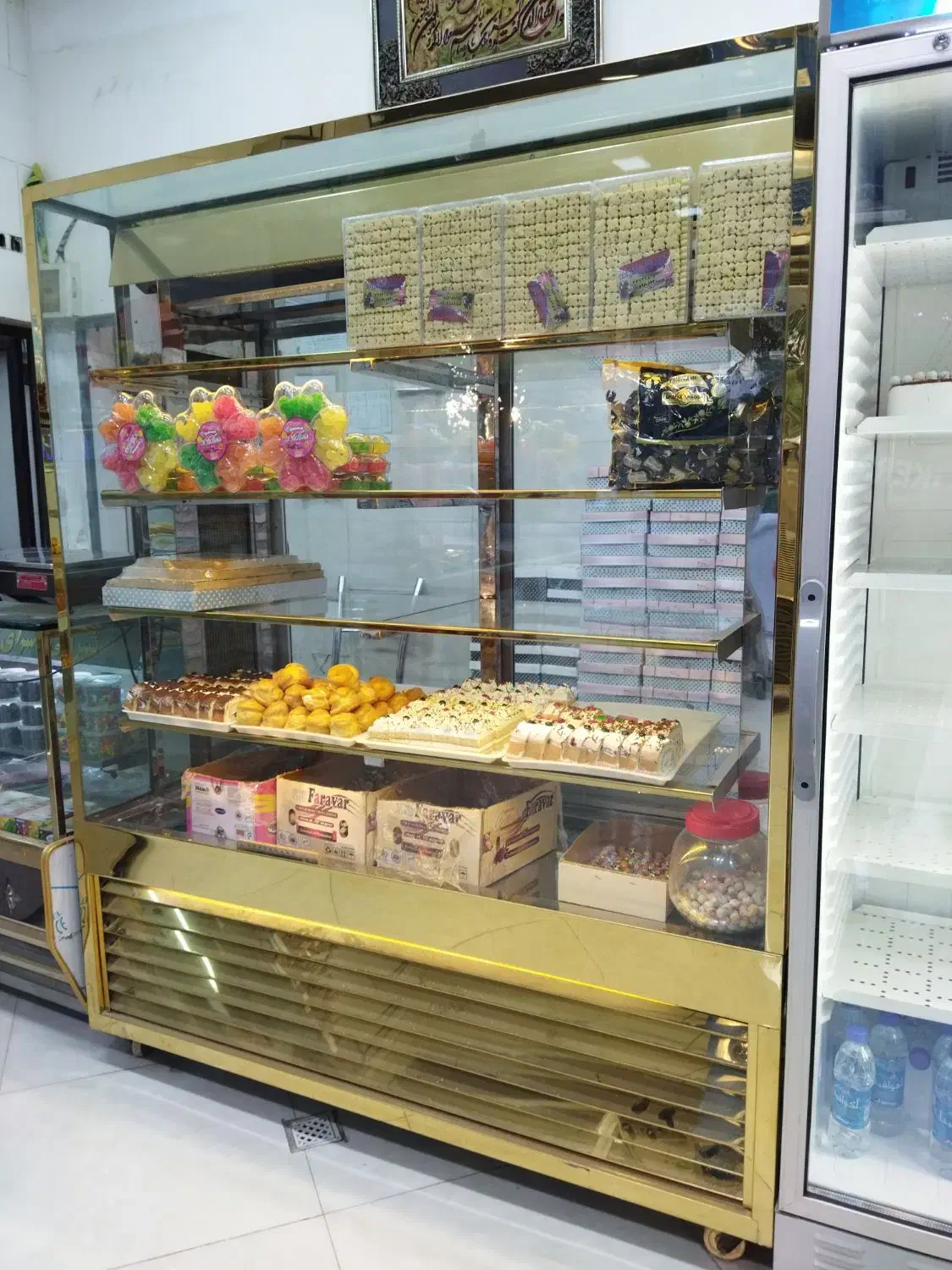 یخچال تَر و دو عدد ویترین خشک و زیر ترازویی درحد|فروشگاه و مغازه|اراک, |دیوار