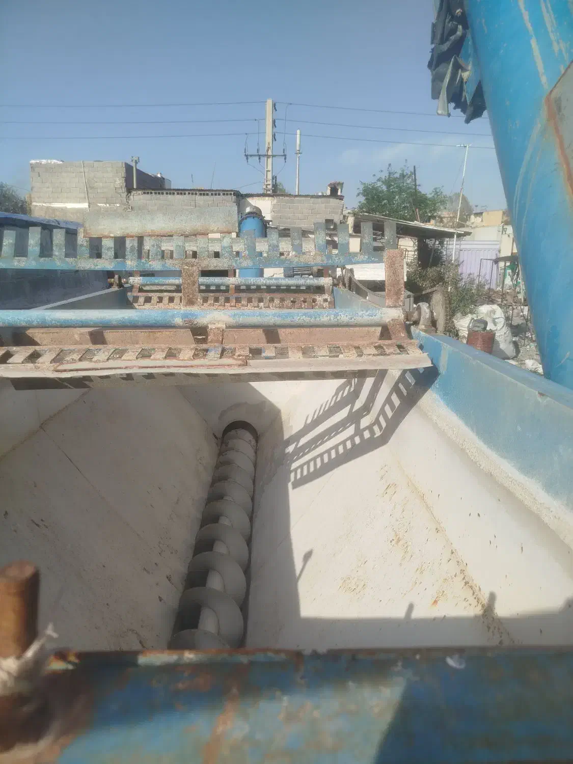 هاتواش|ماشین‌آلات صنعتی|قلعه نو, |دیوار