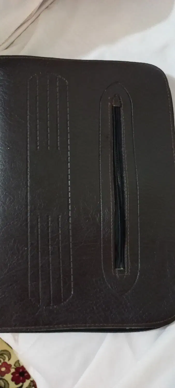 مدارک|اشیا|میاندوآب, |دیوار