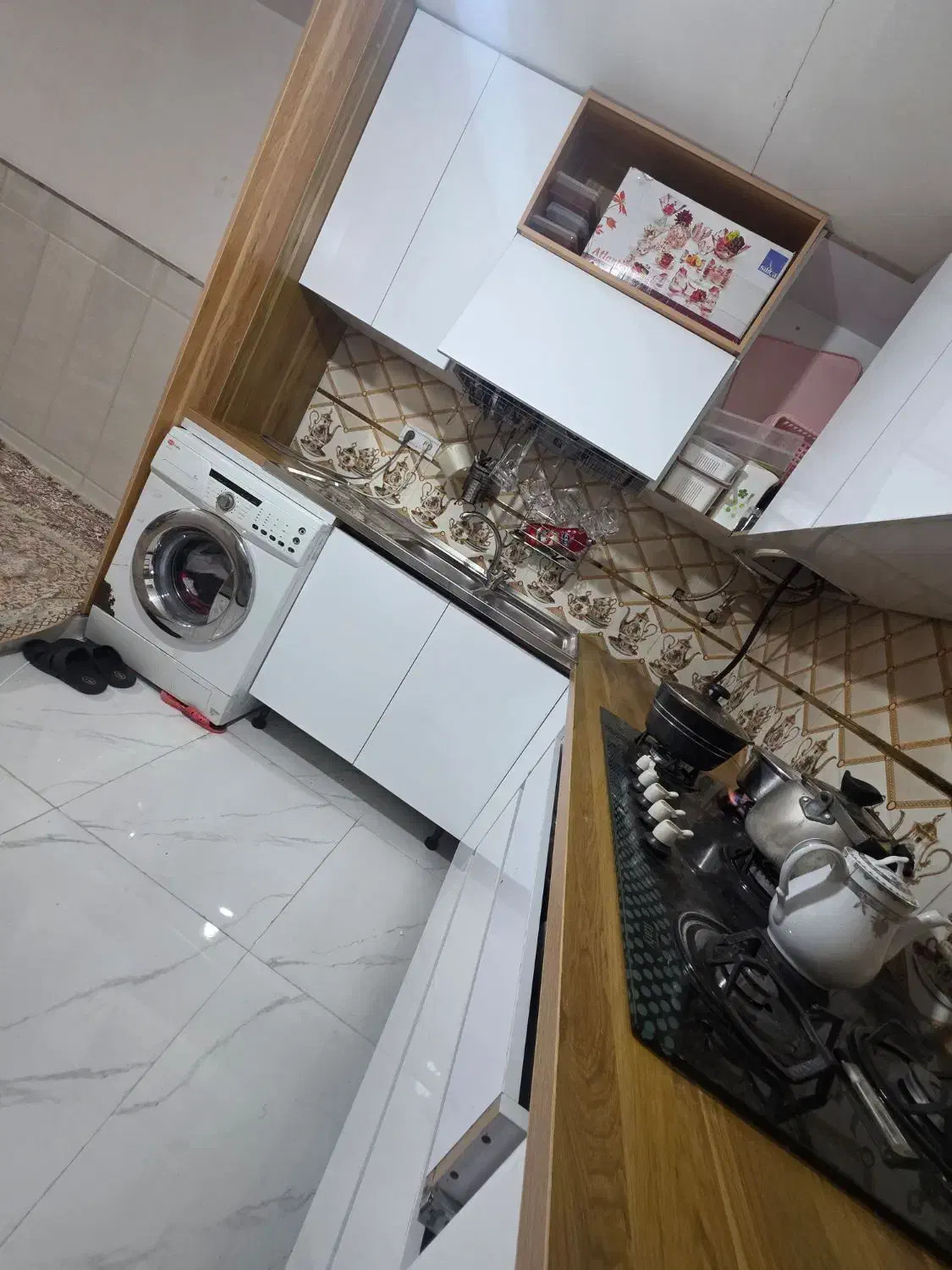 بر خیابان بهبهیار دو خواب|فروش خانه و ویلا|قم, حکمت شمالی|دیوار