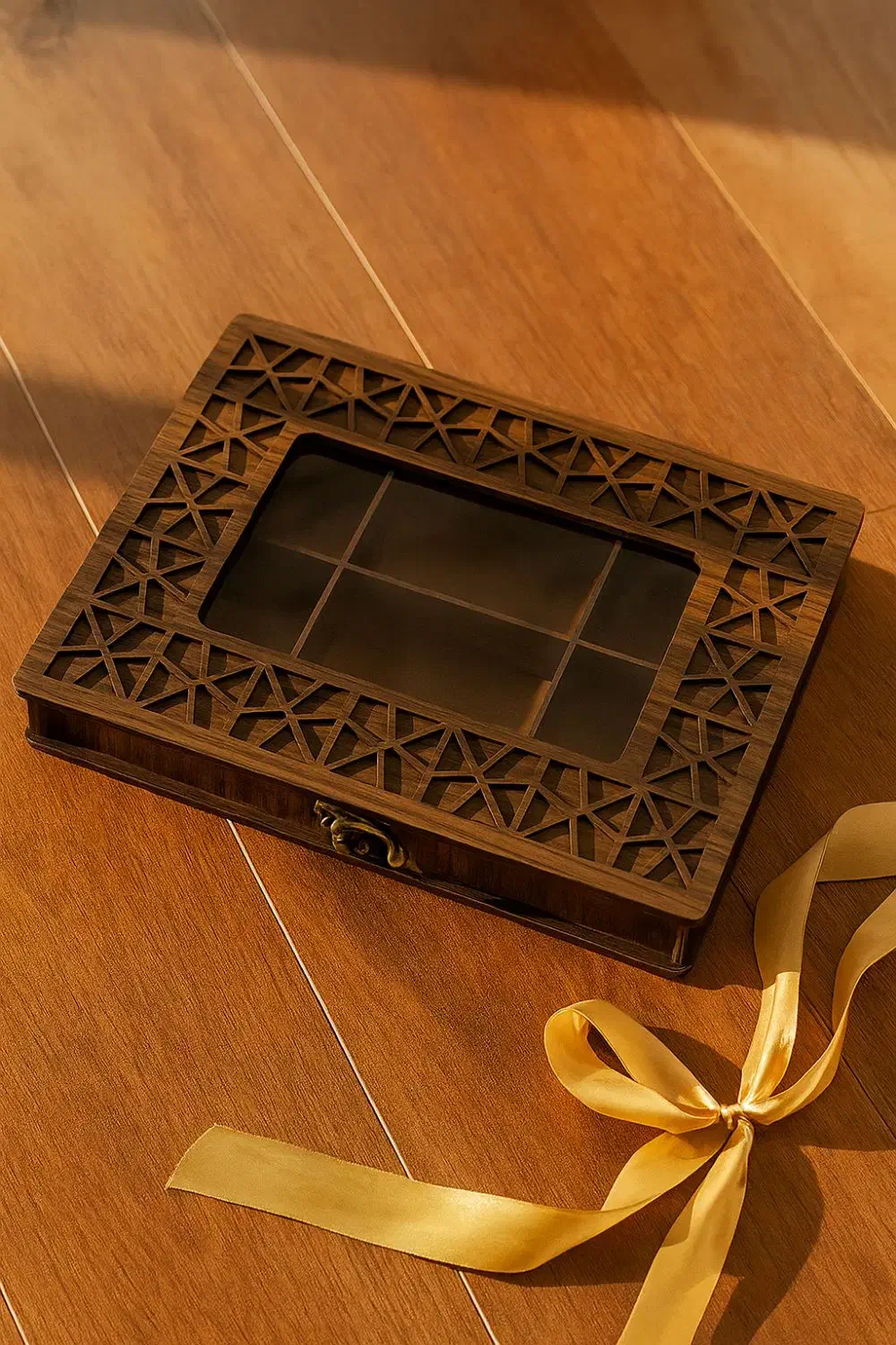 گیفت سازمانی جعبه چوبی آجیل لوکس باکس|ظروف سرو و پذیرایی|شیراز, اصلاح‌نژاد|دیوار