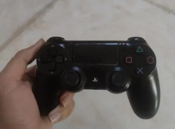 دسته ps4 (پلی استیشن ۴)|کنسول، بازی ویدئویی و آنلاین|خورموج, |دیوار