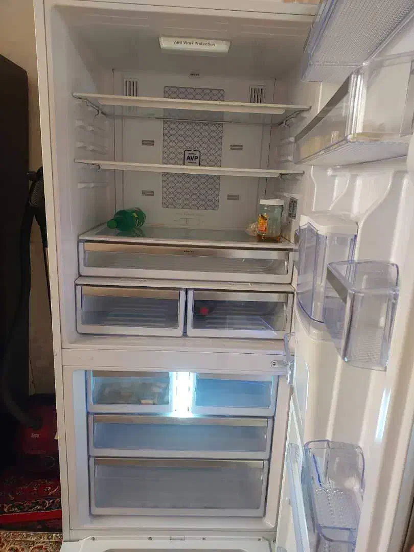 یخچال|یخچال و فریزر|اسلام‌شهر, شهرک سعیدیه|دیوار