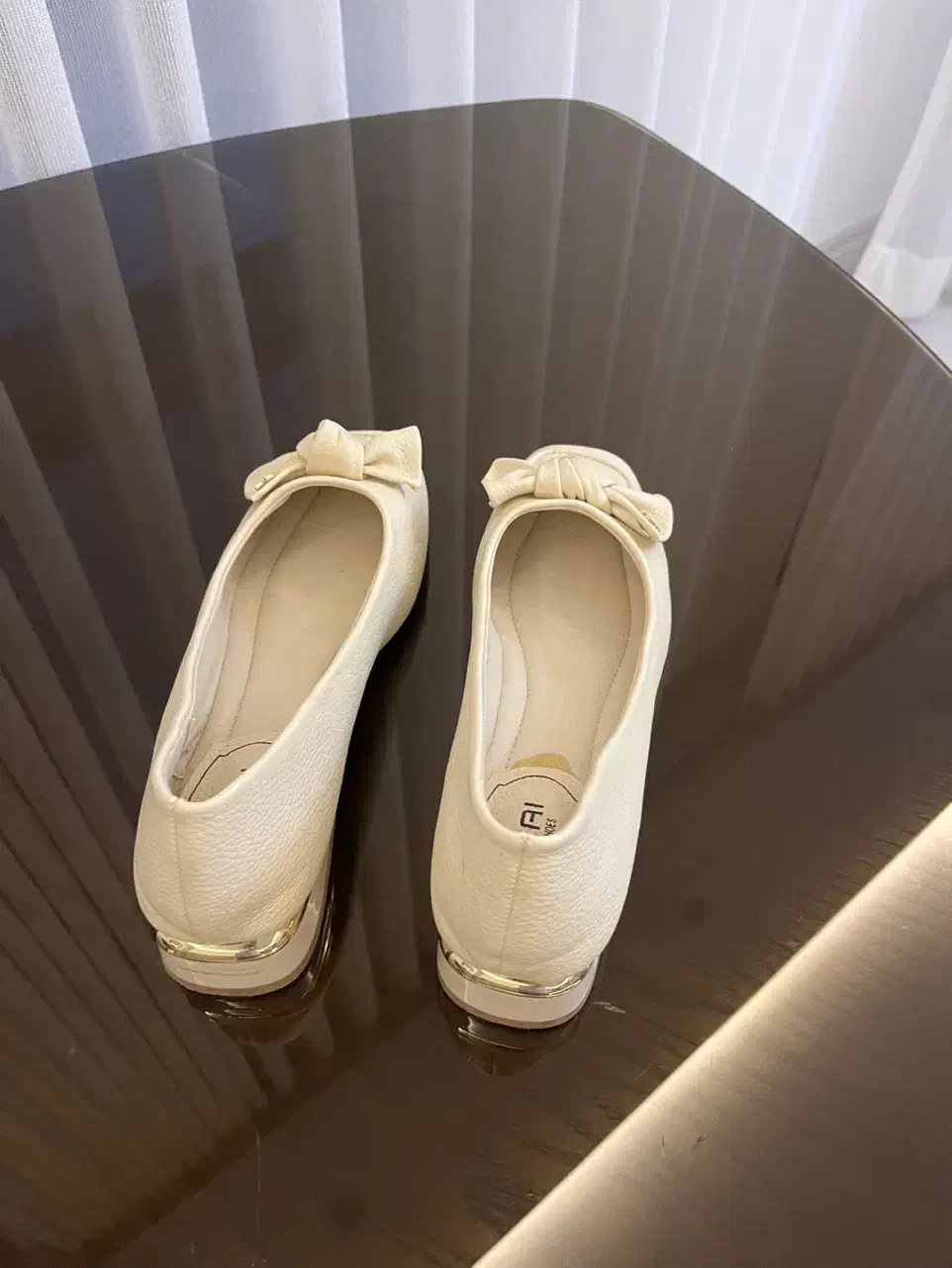 کفش چرم کرم سایز ۴۱|کیف، کفش، کمربند|مشهد, دانشجو|دیوار