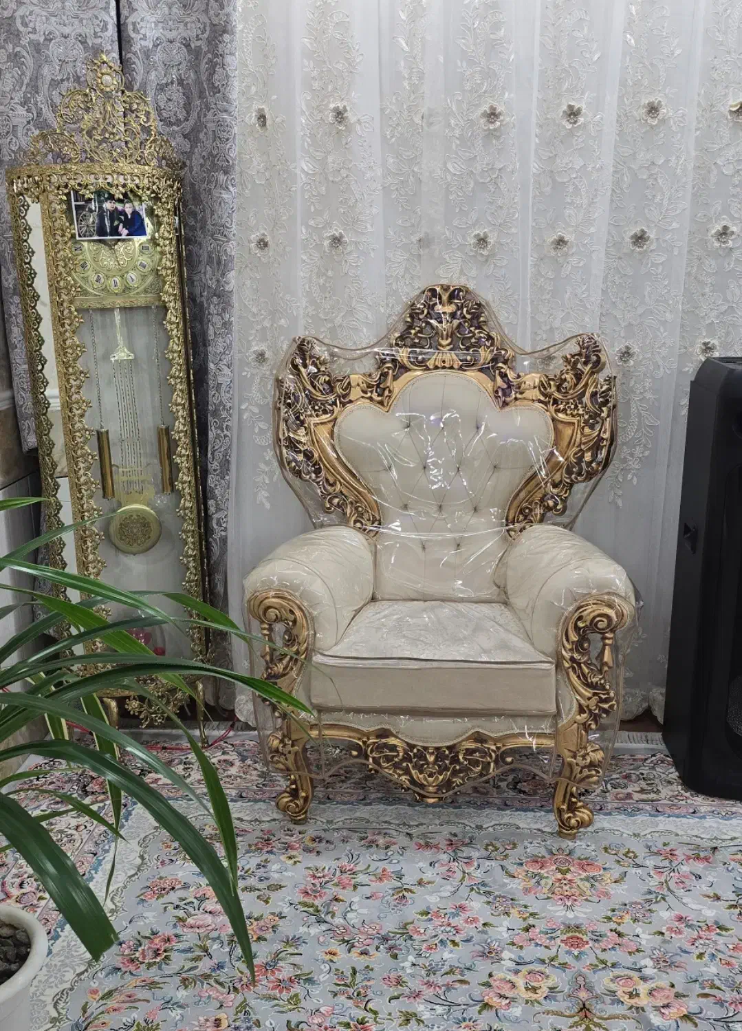 مبل 9نفر سلطنتی|مبلمان خانگی و میز عسلی|الیگودرز, |دیوار