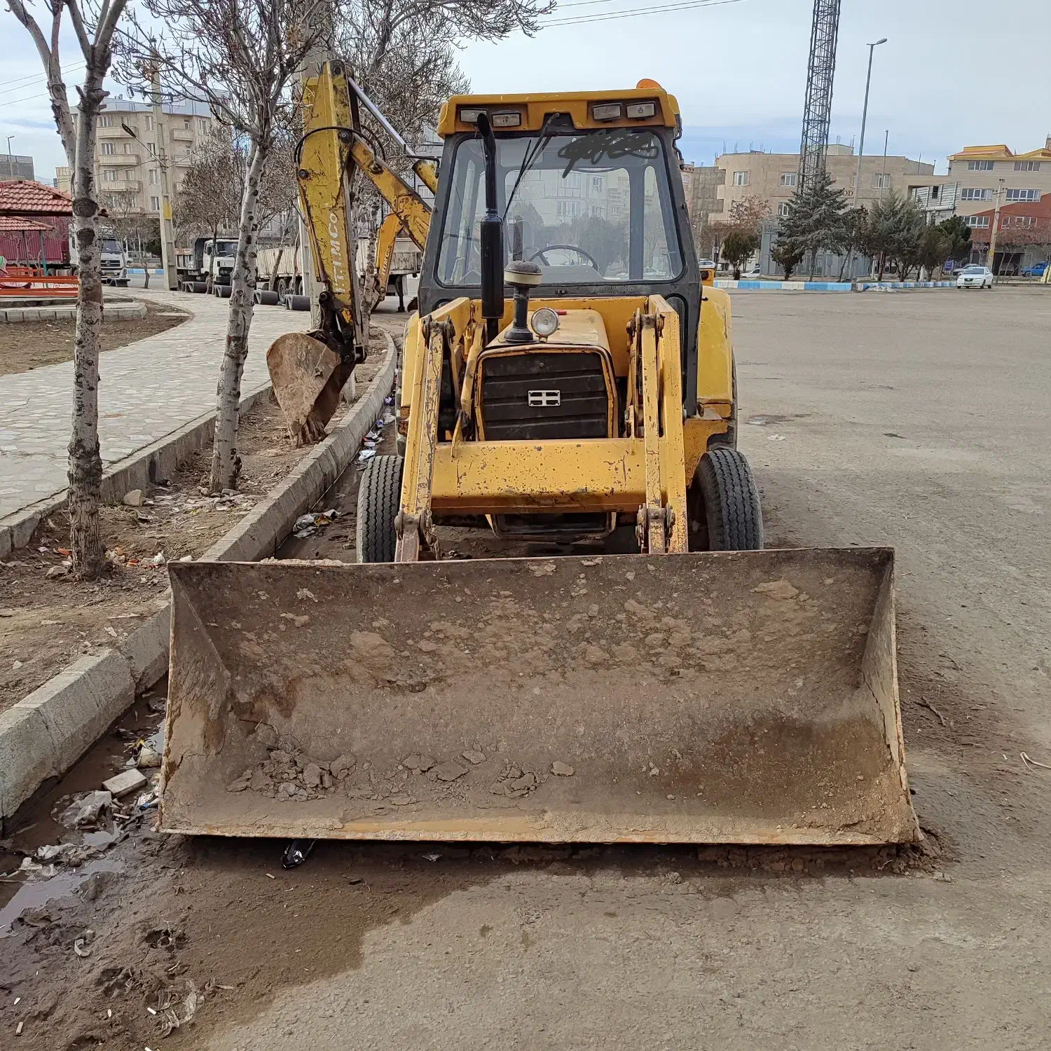 بیل بکهو 86|خودرو سنگین|تبریز, |دیوار