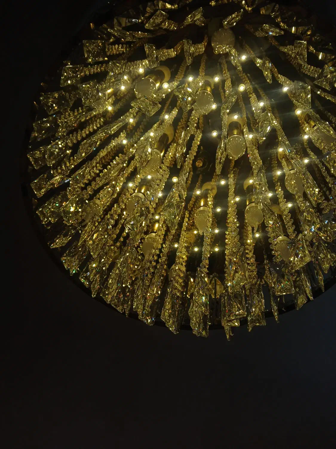 یک عدد لوستر نو|لوستر و چراغ آویز|قزوین, |دیوار