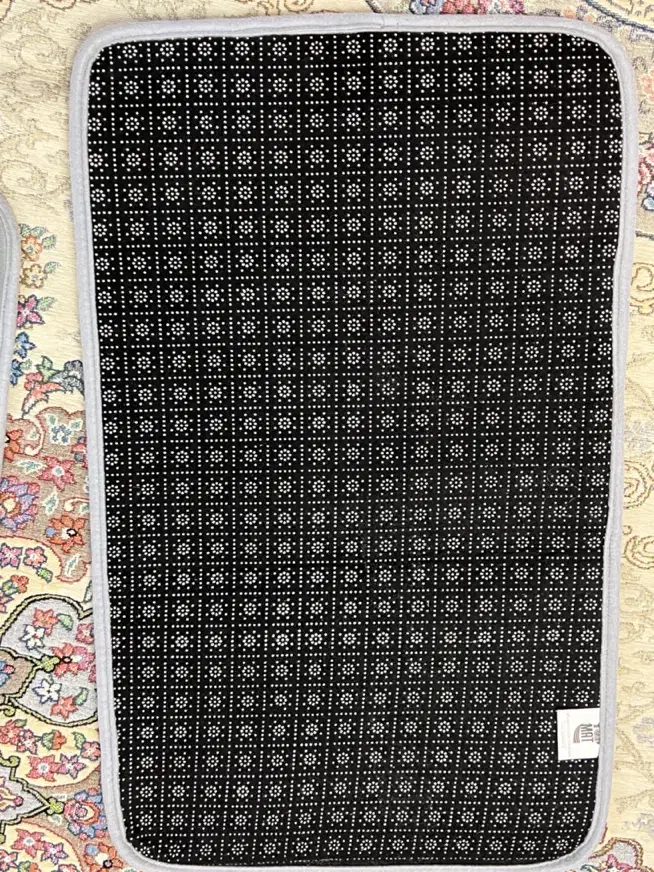 پادری مخمل نو|پادری|قم, میرزائیه|دیوار