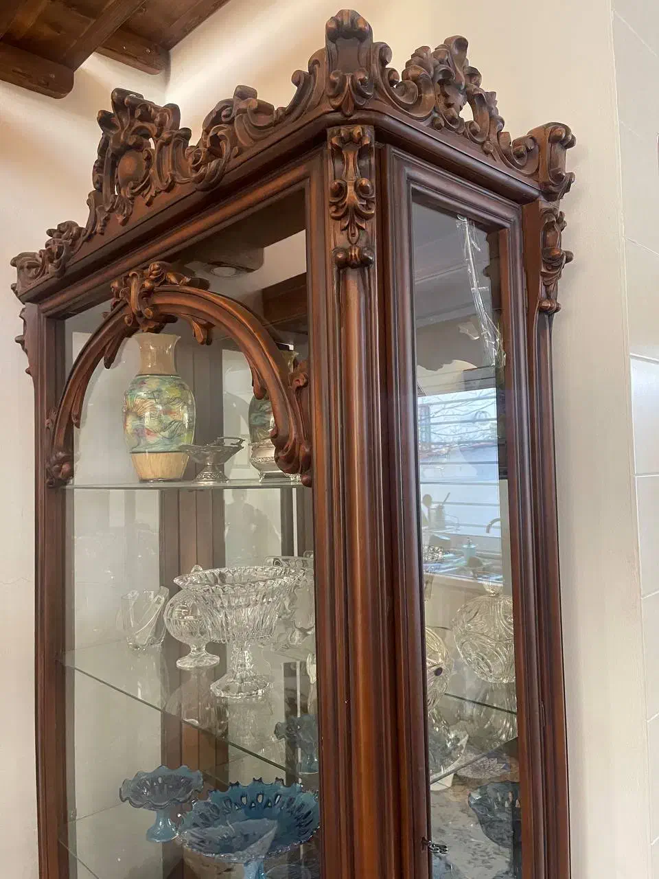 بوفه چوب گردو|بوفه، ویترین، کنسول|چمستان, |دیوار