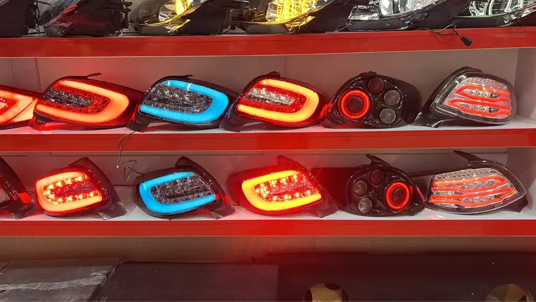 چراغ اسپرت هدلایت زنون سیستم صوتی|قطعات یدکی و لوازم جانبی|اصفهان, احمدآباد|دیوار