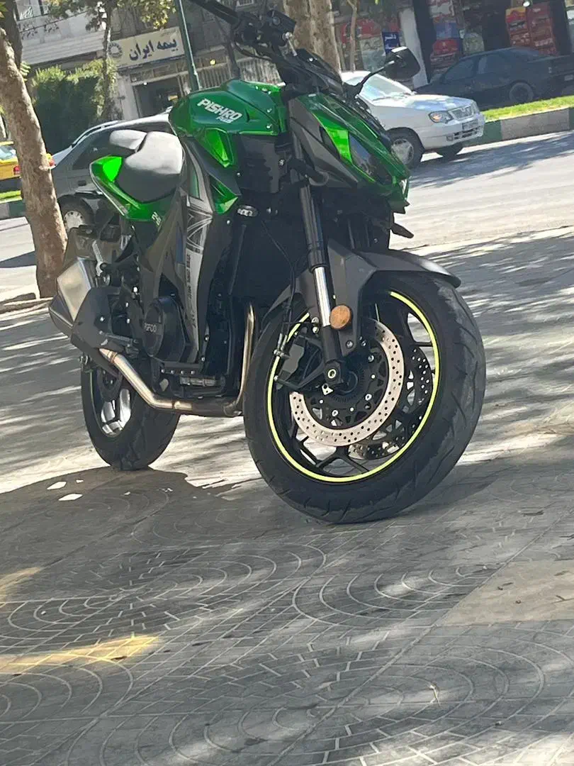 بهترینو خاصترین گرانترین رنگ کارخانه طرح z1000|موتورسیکلت|بروجرد, |دیوار