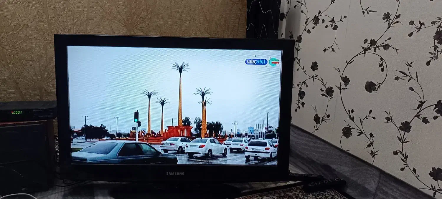 تلویزیون 32اینچ lcd|تلویزیون و پروژکتور|تهران, شهید رجایی|دیوار