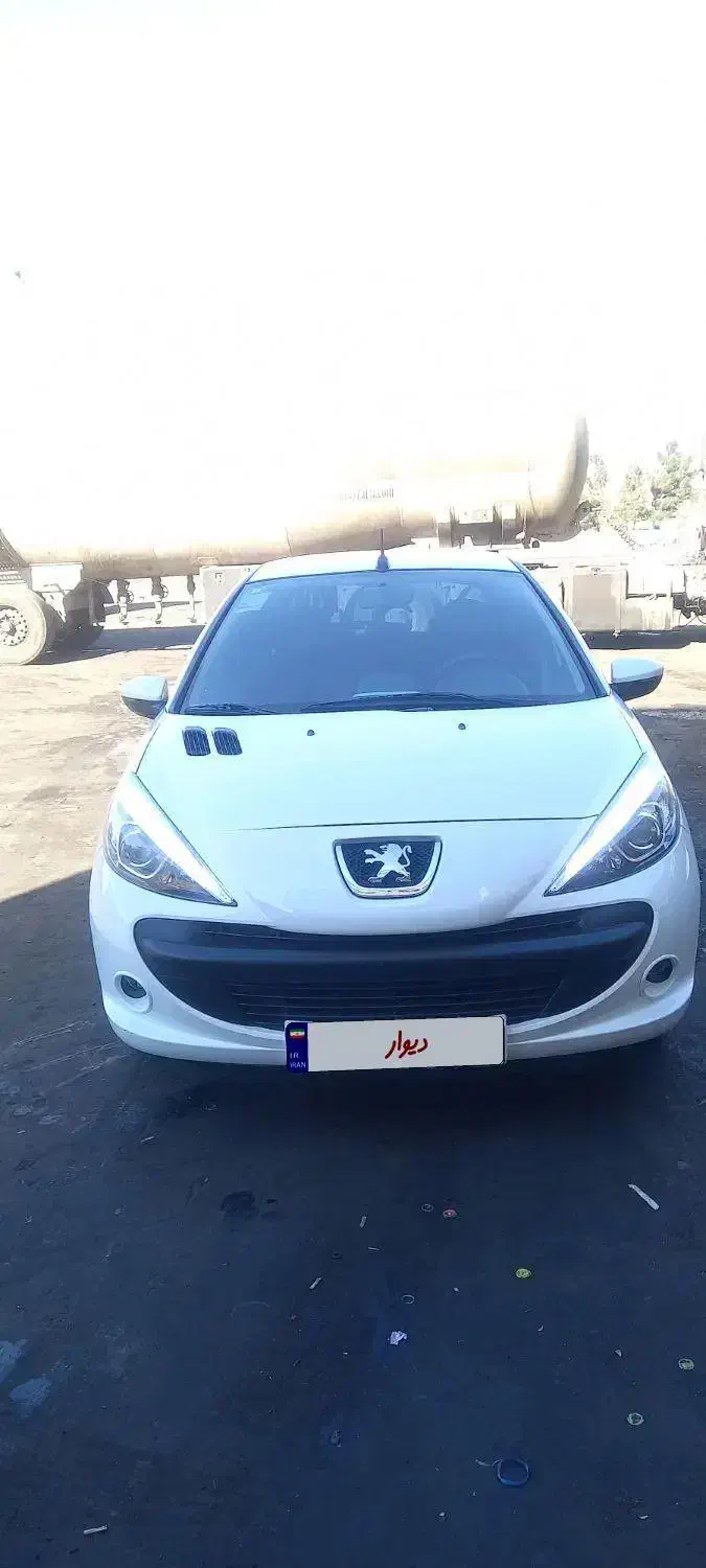 پژو۲۰۷ مدل۱۴۰۱ فرمان برقی|خودرو سواری و وانت|تبریز, |دیوار