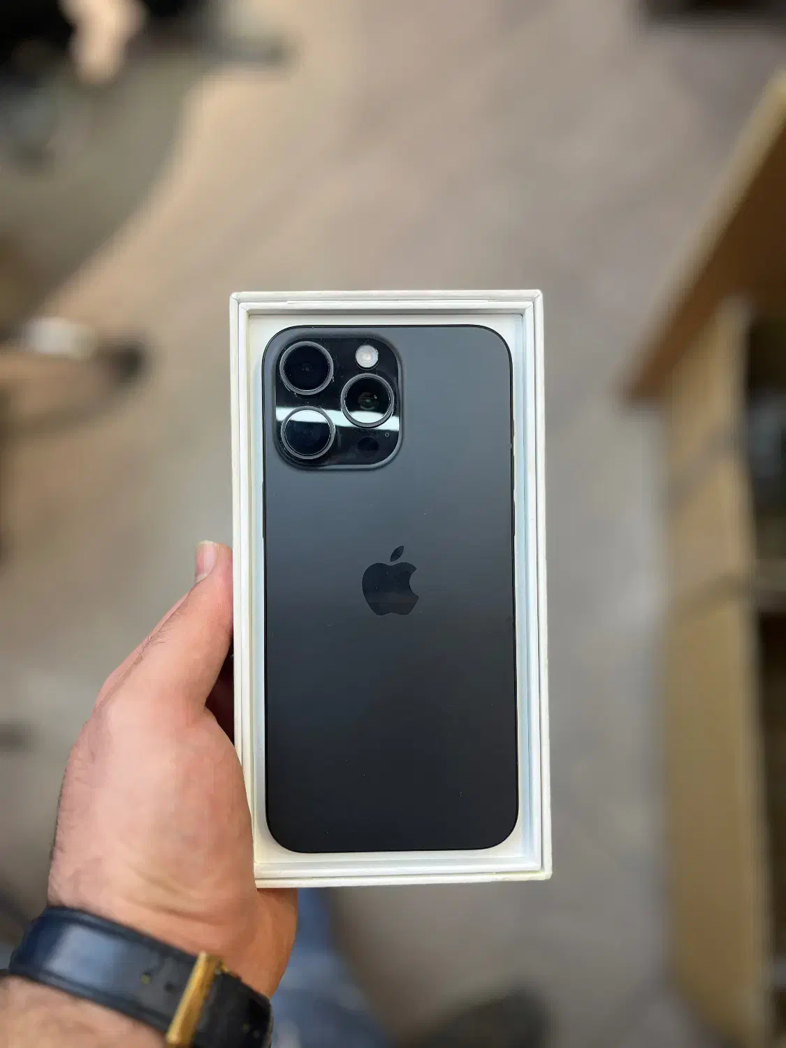 Apple 15 پرومکس|موبایل|ساری, |دیوار