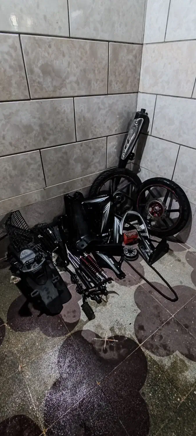 قطعات ویو اشیل ۱۲۵|قطعات یدکی و لوازم جانبی|شیراز, خلدبرین|دیوار